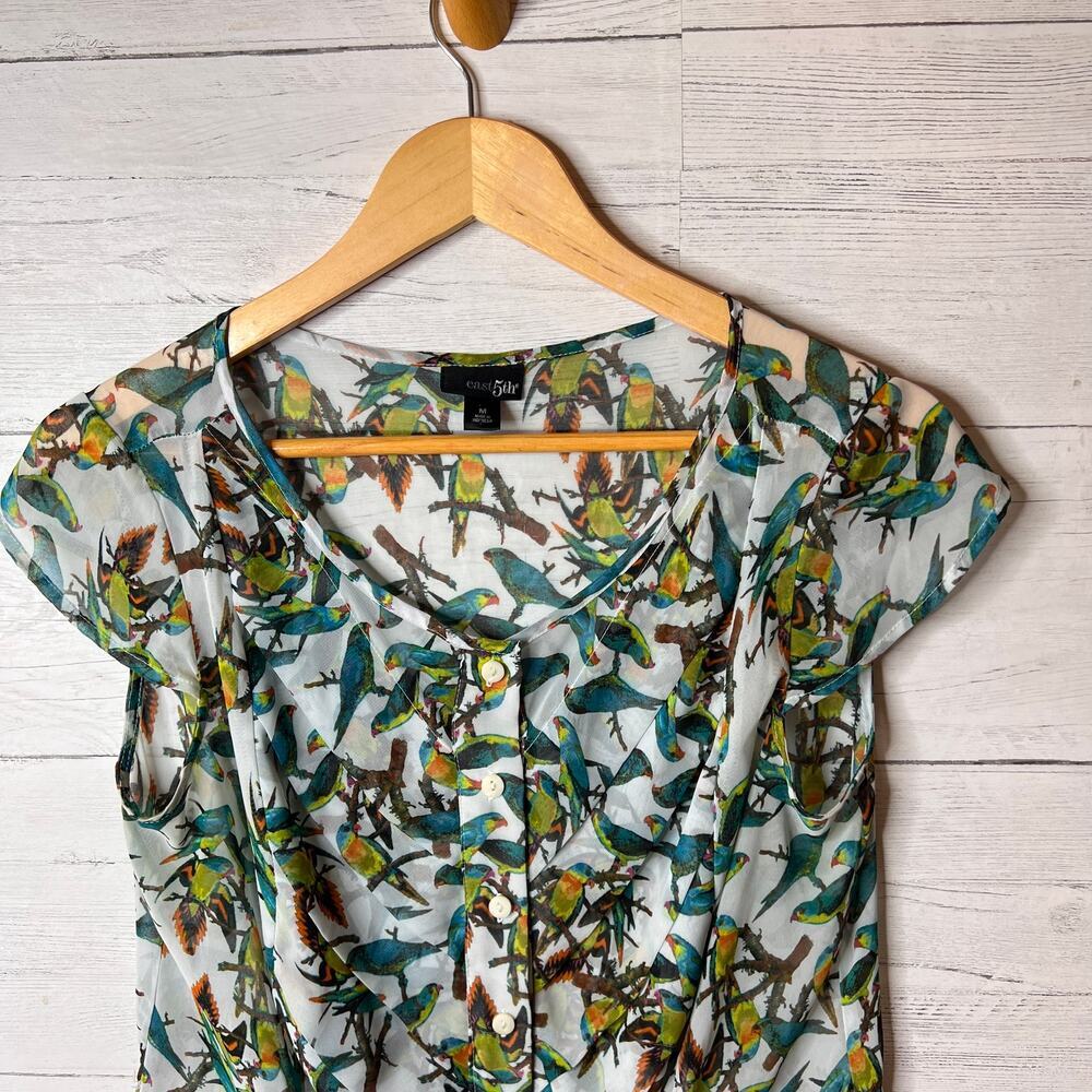 East 5th Blouse Womens Size Medium Parrot Novelty Print Sheer Button Down - Picture 9 of 16